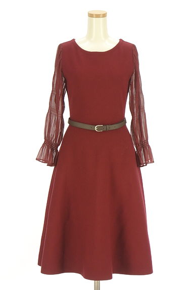 Apuweiser riche（アプワイザーリッシェ）の古着「ベルト付きシフォンスリーブ膝丈ニットワンピ（ワンピース・チュニック）」大画像１へ