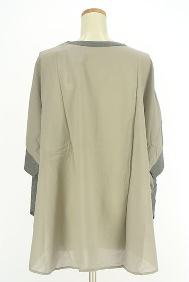 クリックで大画像表示 ICHI(イチ)の古着「前後切替ドルマンカットソー(Tシャツ)」大画像2へ