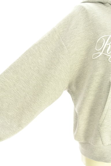 Rose Muse（ロゼミューズ）の古着「ブランドロゴ刺繍入りジップアップスウェットパーカー（スウェット・パーカー）」大画像５へ