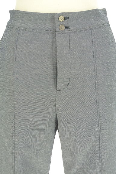 HIROKO KOSHINO（ヒロココシノ）の古着「HIROKO KOSHINO TRUNK テーパードパンツ（パンツ）」大画像４へ