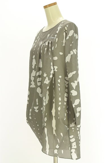 HIROKO KOSHINO（ヒロココシノ）の古着「総柄シフォンカットソー（カットソー・プルオーバー）」大画像３へ