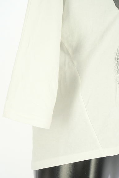 HIROKO KOSHINO（ヒロココシノ）の古着「ドルマン8分袖プリントTシャツ（Ｔシャツ）」大画像５へ
