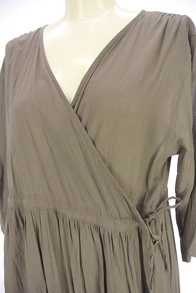 クリックで大画像表示 Samansa Mos2(サマンサモスモス)の古着「Samansa Mos2 blue カシュクールシアーカーディガン(カーディガン・ボレロ)」大画像4へ