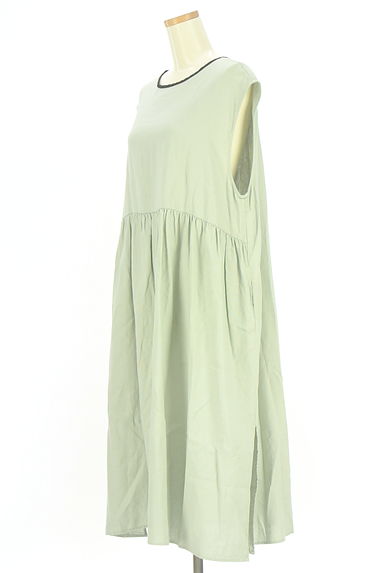 Samansa Mos2（サマンサモスモス）の古着「バックオープンノースリワンピース（ワンピース・チュニック）」大画像３へ