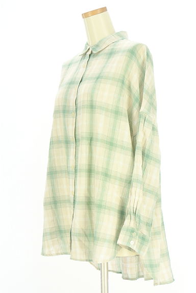 Samansa Mos2（サマンサモスモス）の古着「チェック柄シャツ（ブラウス）」大画像３へ