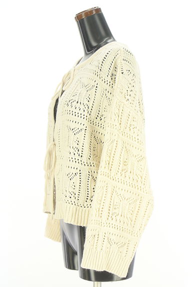 Samansa Mos2（サマンサモスモス）の古着「オーバーサイズ透かし編みニットカーデ（カーディガン・ボレロ）」大画像３へ