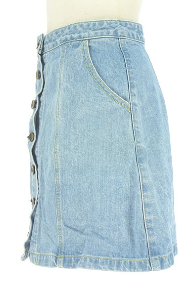 MOUSSY（マウジー）の古着「フロントボタンデニムミニスカート（ミニスカート）」大画像３へ