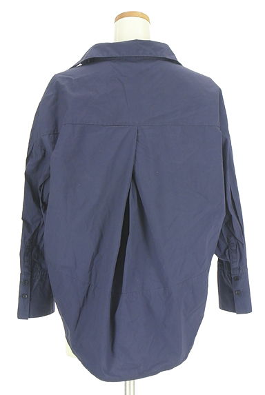 MOUSSY（マウジー）の古着「スキッパーブラウス（カットソー・プルオーバー）」大画像２へ