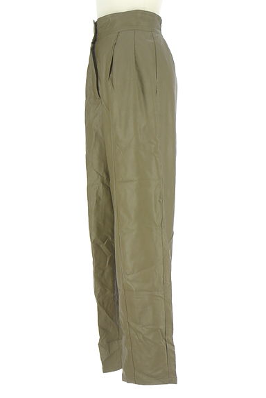 MOUSSY（マウジー）の古着「フェイクレザーテーパードパンツ（パンツ）」大画像３へ