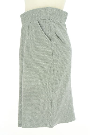 クリックで大画像表示 SLY(スライ)の古着「ストレッチミニスカート(ミニスカート)」大画像3へ