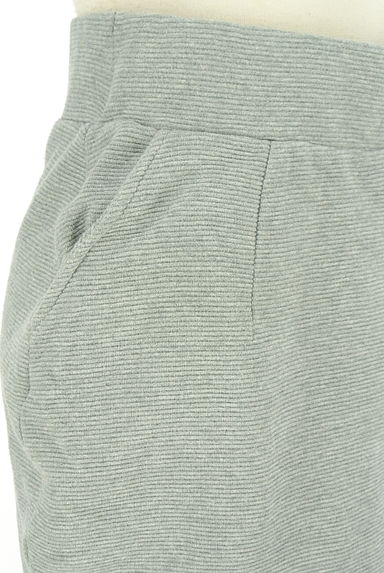 クリックで大画像表示 SLY(スライ)の古着「ストレッチミニスカート(ミニスカート)」大画像4へ