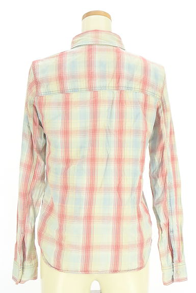 クリックで大画像表示 MOUSSY(マウジー)の古着「チェック柄シャツ(カジュアルシャツ)」大画像2へ