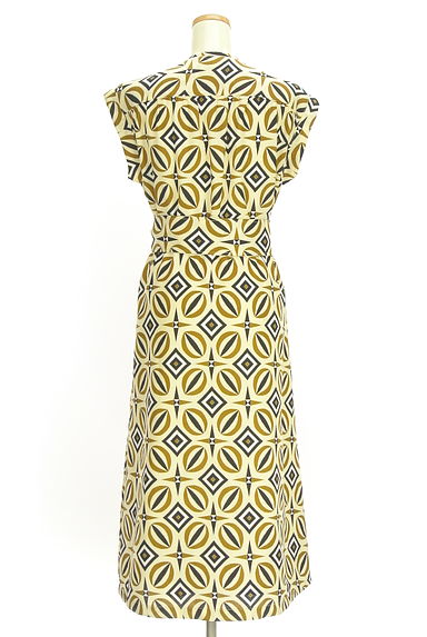 クリックで大画像表示 MOUSSY(マウジー)の古着「ベルト付きカシュクールロングワンピース(ワンピース・チュニック)」大画像2へ