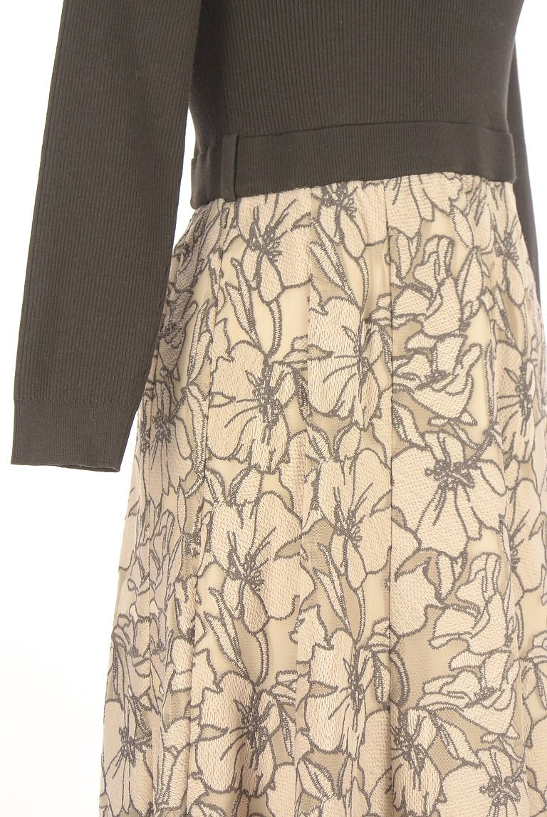 JUSGLITTY（ジャスグリッティー）の古着「商品番号：PR10342132」-大画像4