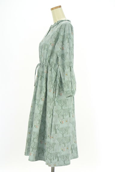 Samansa Mos2（サマンサモスモス）の古着「ムーミンコラボ総柄ワンピース（ワンピース・チュニック）」大画像３へ