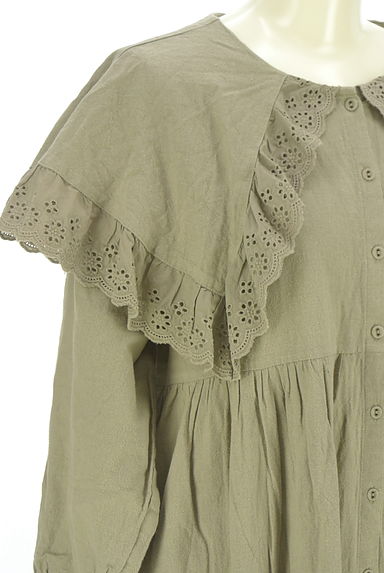 Samansa Mos2（サマンサモスモス）の古着「ケープ襟ワンピース（ワンピース・チュニック）」大画像４へ