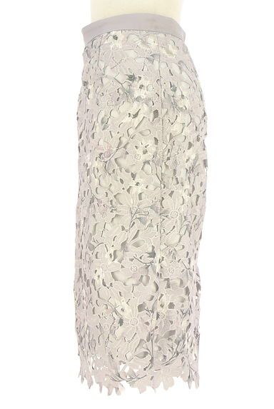 Apuweiser riche（アプワイザーリッシェ）の古着「花柄プリント入り刺繍レースタイトスカート（スカート）」大画像３へ