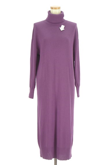 クリックで大画像表示 green label relaxing(グリーンレーベル リラクシング)の古着「タートルネックニットワンピース(ワンピース・チュニック)」大画像4へ