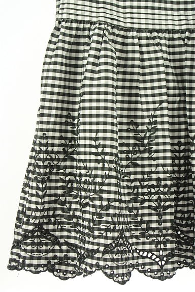 Rirandture（リランドチュール）の古着「裾刺繍ギンガムチェック柄ロングスカート（ロングスカート・マキシスカート）」大画像４へ