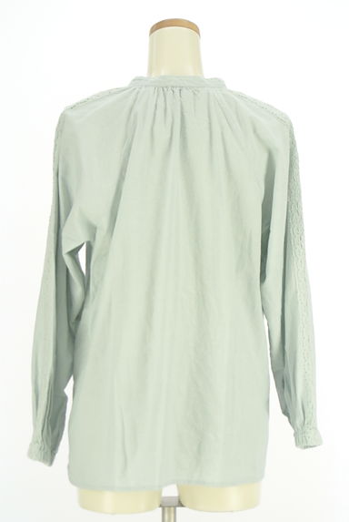 Samansa Mos2（サマンサモスモス）の古着「袖レースバンドカラーブラウス（ブラウス）」大画像２へ