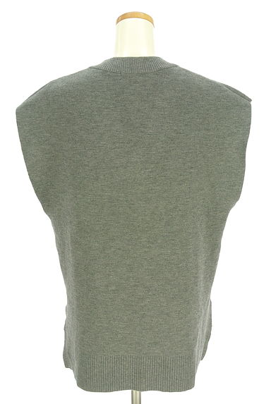 BARNYARDSTORM（バンヤードストーム）の古着「Vネックニットベスト（ベスト・ジレ）」大画像２へ