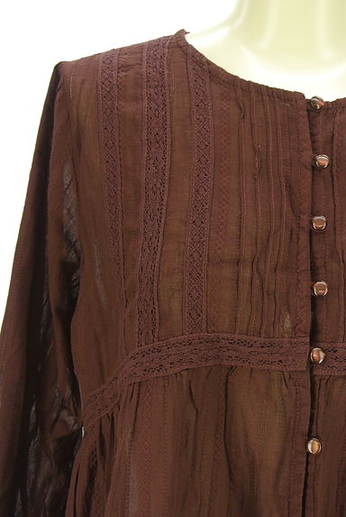 クリックで大画像表示 Samansa Mos2(サマンサモスモス)の古着「レースシャツチュニック(ブラウス)」大画像4へ