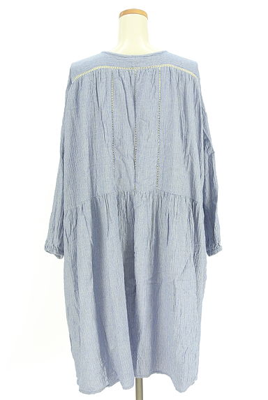 Samansa Mos2（サマンサモスモス）の古着「ストライプ柄ワンピース（ワンピース・チュニック）」大画像２へ