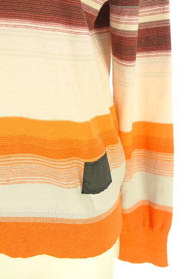 クリックで大画像表示 Paul Smith(ポールスミス)の古着「グラデーションボーダー柄ニットトップス(ニット)」大画像5へ