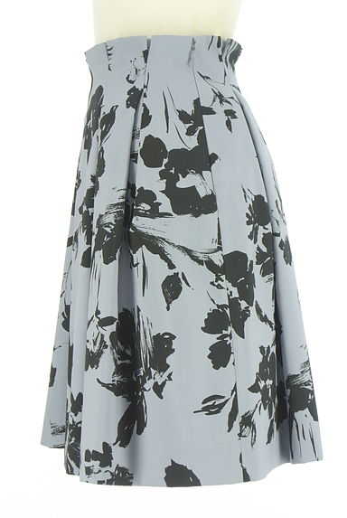 クリックで大画像表示 31 Sons de mode(トランテアン ソン ドゥ モード)の古着「花柄タックフレアスカート(スカート)」大画像3へ