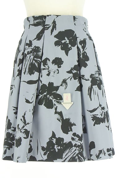 クリックで大画像表示 31 Sons de mode(トランテアン ソン ドゥ モード)の古着「花柄タックフレアスカート(スカート)」大画像4へ