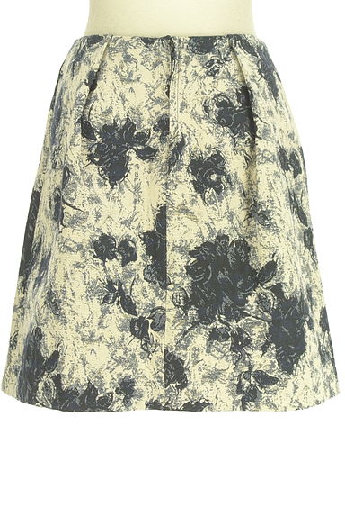 UNIVERVAL MUSE（ユニバーバルミューズ）の古着「花柄ミニスカート（ミニスカート）」大画像２へ