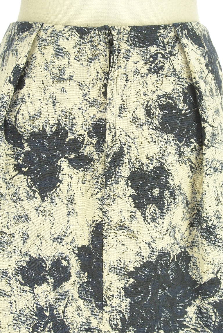 UNIVERVAL MUSE（ユニバーバルミューズ）の古着「商品番号：PR10342330」-大画像4