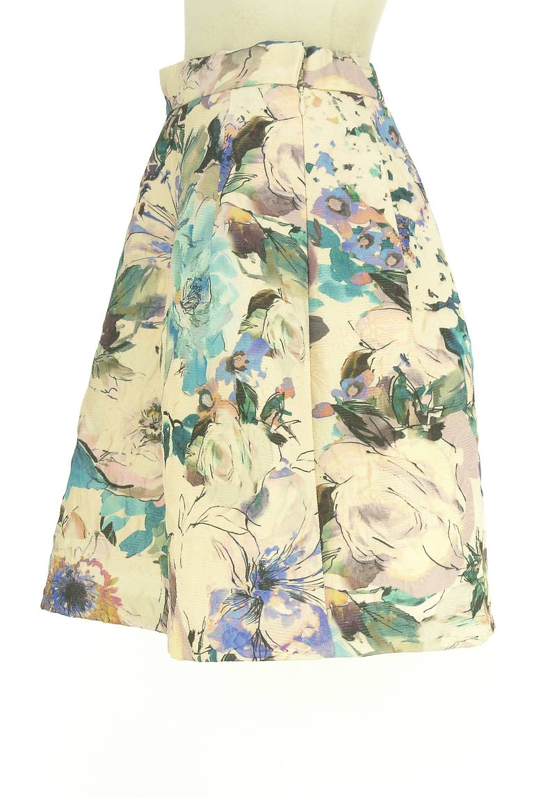 UNIVERVAL MUSE（ユニバーバルミューズ）の古着「商品番号：PR10342331」-大画像3