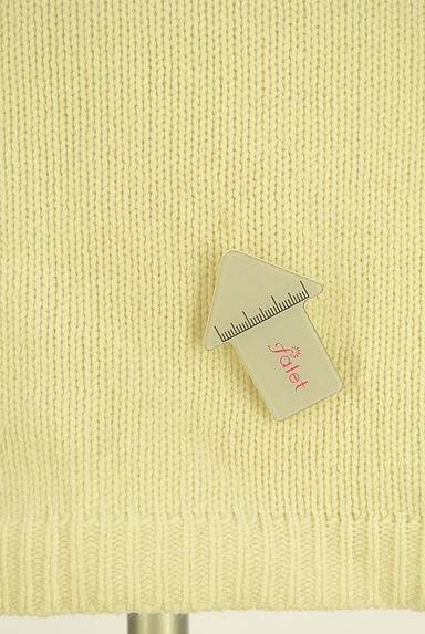 クリックで大画像表示 Theory(セオリー)の古着「Vネックカシミヤニット(ニット)」大画像5へ