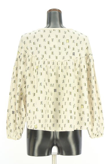 クリックで大画像表示 Samansa Mos2(サマンサモスモス)の古着「ボリューム袖プリントブラウス(ブラウス)」大画像2へ