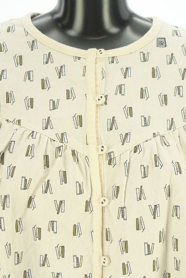 クリックで大画像表示 Samansa Mos2(サマンサモスモス)の古着「ボリューム袖プリントブラウス(ブラウス)」大画像4へ