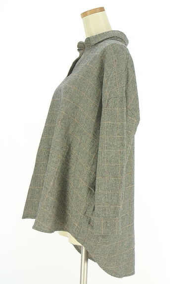 クリックで大画像表示 Samansa Mos2(サマンサモスモス)の古着「チェック柄スキッパーカットソー(カットソー・プルオーバー)」大画像3へ