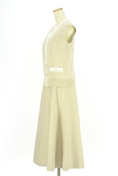 JUSGLITTY（ジャスグリッティー）の古着「ニットベスト+ロングフレアスカート（セットアップ（ジャケット＋スカート））」大画像３へ