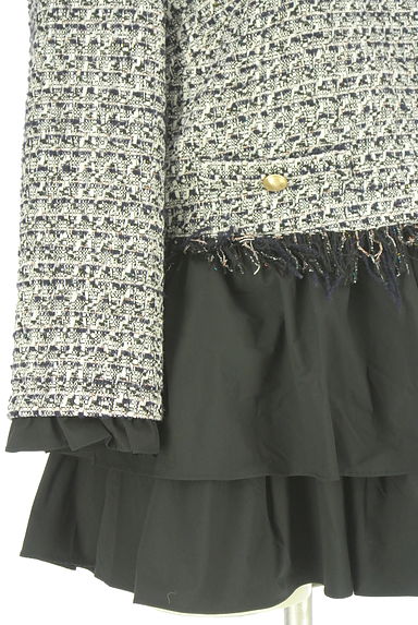 JUSGLITTY（ジャスグリッティー）の古着「裾フリルツイードプルオーバー（カットソー・プルオーバー）」大画像４へ