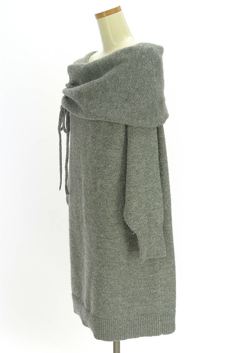 JUSGLITTY（ジャスグリッティー）の古着「商品番号：PR10342399」-大画像3