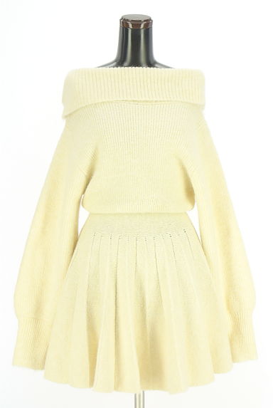 one after another NICE CLAUP（ワンアフターアナザーナイスクラップ）の古着「オフタートルネックニットワンピース（ワンピース・チュニック）」大画像１へ