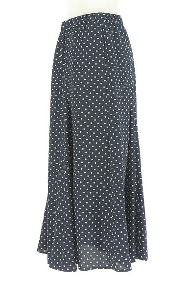 earth music&ecology（アースミュージック＆エコロジー）の古着「ドット柄ロングフレアスカート（ロングスカート・マキシスカート）」大画像３へ