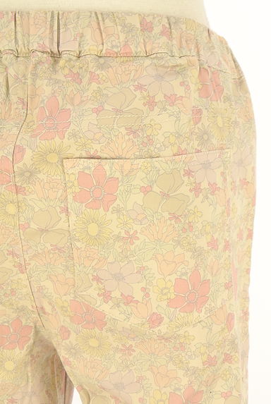 niko and...（ニコ アンド）の古着「花柄スキニーパンツ（パンツ）」大画像４へ