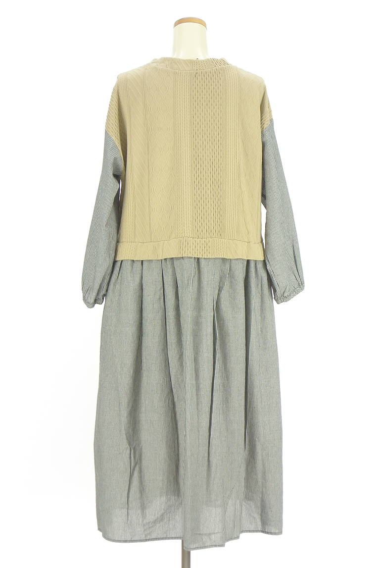 Samansa Mos2（サマンサモスモス）の古着「商品番号：PR10342488」-大画像2