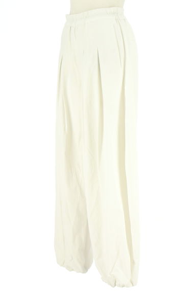 OMMO（オーエムエムオー）の古着「タック入りコクーンナイロンパンツ（パンツ）」大画像３へ