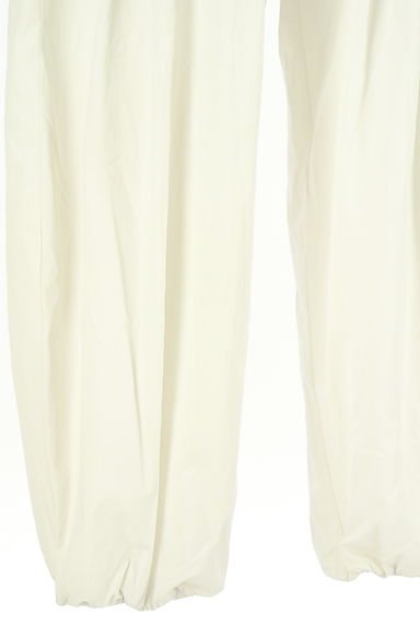 OMMO（オーエムエムオー）の古着「タック入りコクーンナイロンパンツ（パンツ）」大画像５へ