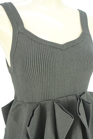 OMMO（オーエムエムオー）の古着「ペプラムリブニットキャミ（カットソー・プルオーバー）」大画像４へ