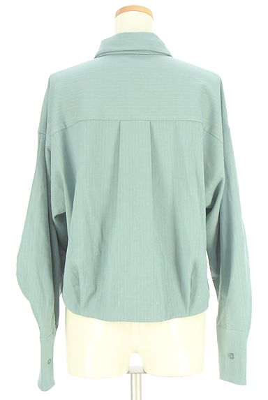 REDYAZEL（レディアゼル）の古着「ネクタイ付きラメストライプ柄シャツ（ブラウス）」大画像２へ