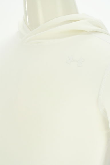 UNDER ARMOUR（アンダーアーマー）の古着「ワンポイントパーカー（スウェット・パーカー）」大画像４へ