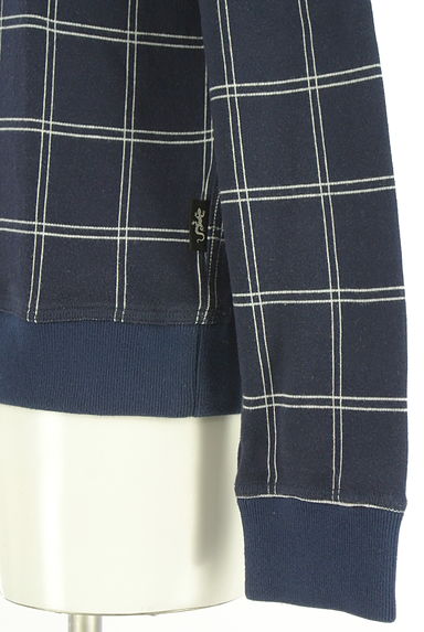 agnes b（アニエスベー）の古着「ハイネックグラフチェックプルオーバー（スウェット・パーカー）」大画像４へ